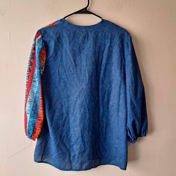 Unknown Blue Multicolored 3/4 Sleeve Button Front Crewneck Blouse - Size S - Picture 7 of 11